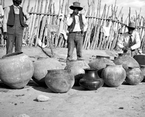 PJ men with pots pepper 1903